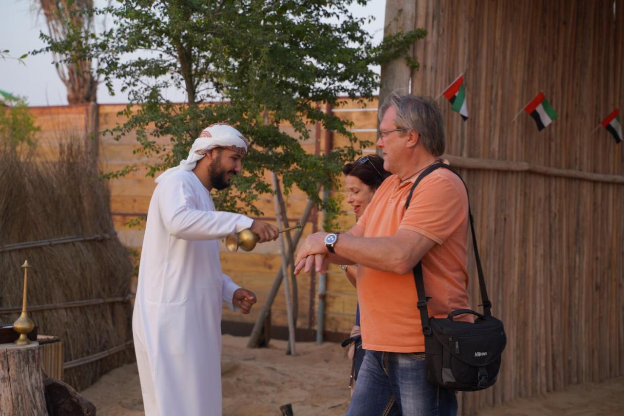 Отель Al Khayma Camp "Elite Glamping & Dining In Experience" Hunaywah Экстерьер фото