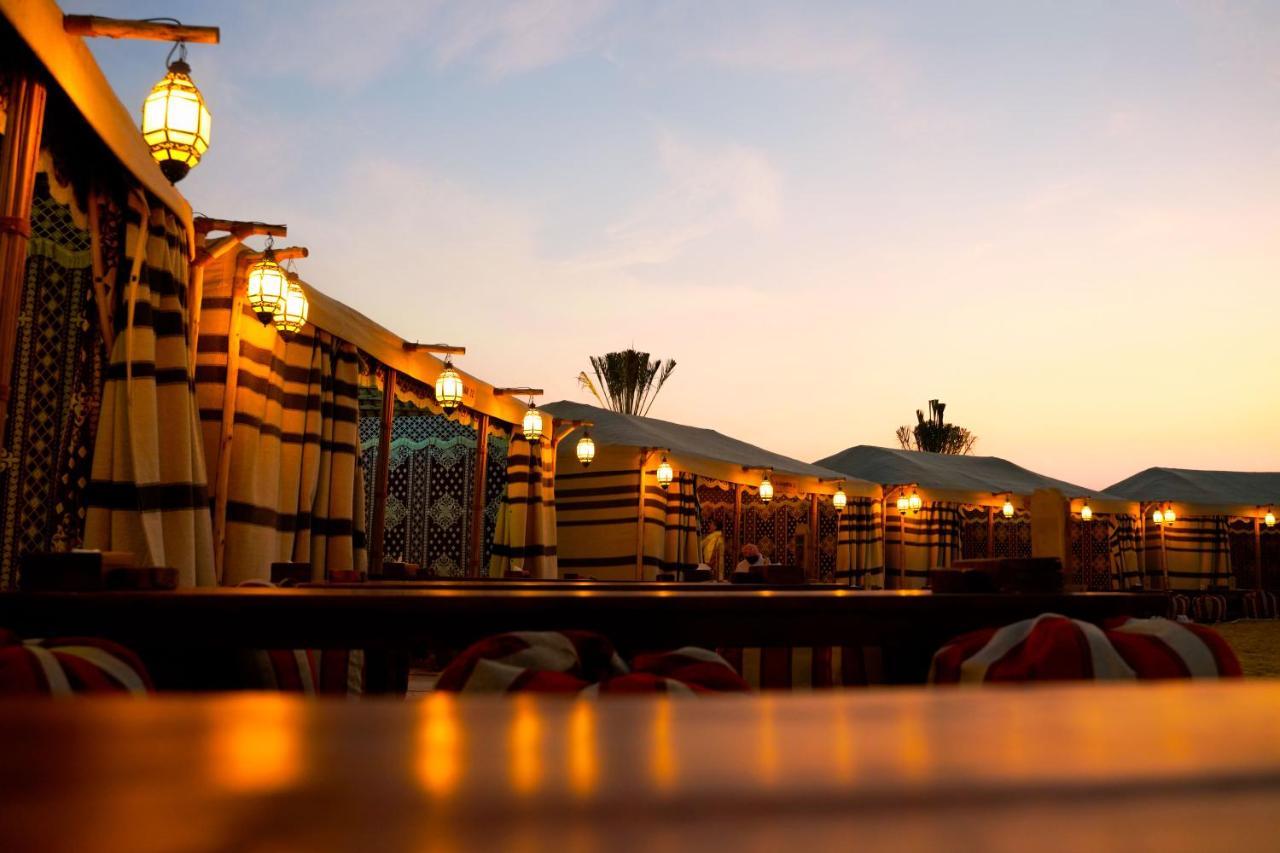 Отель Al Khayma Camp "Elite Glamping & Dining In Experience" Hunaywah Экстерьер фото
