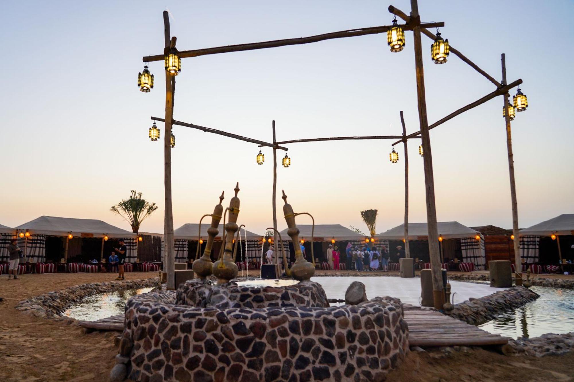 Отель Al Khayma Camp "Elite Glamping & Dining In Experience" Hunaywah Экстерьер фото