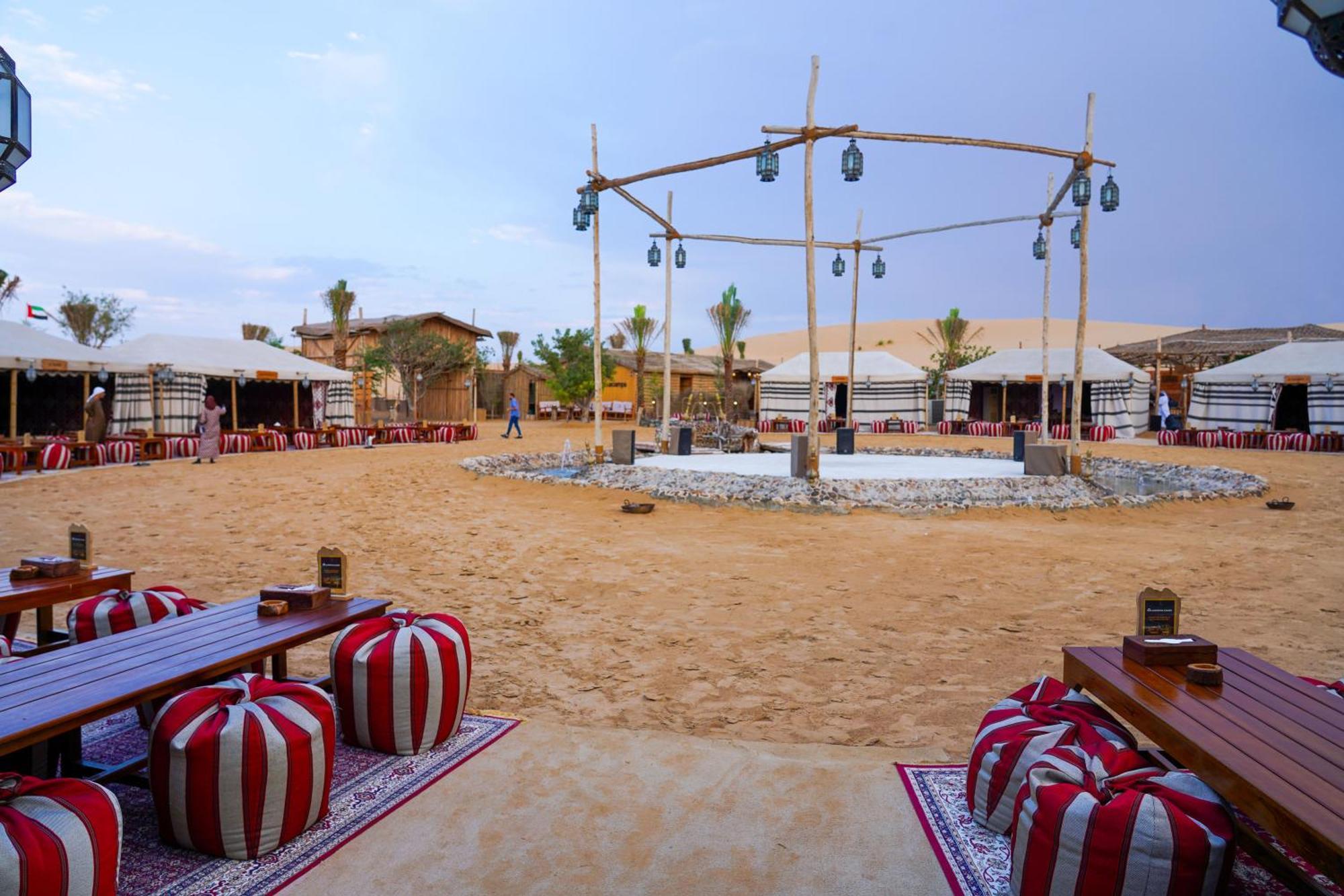 Отель Al Khayma Camp "Elite Glamping & Dining In Experience" Hunaywah Экстерьер фото