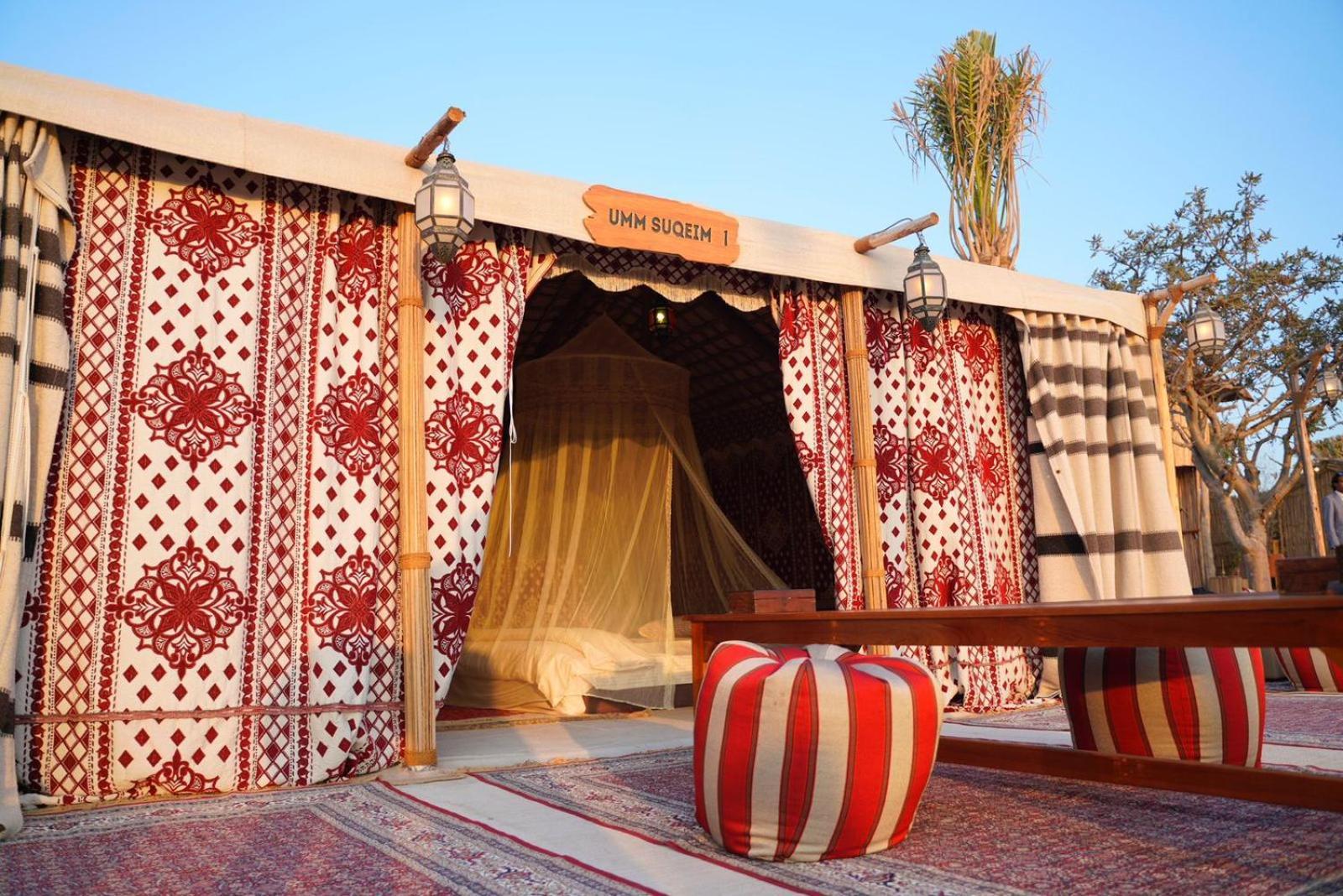 Отель Al Khayma Camp "Elite Glamping & Dining In Experience" Hunaywah Экстерьер фото