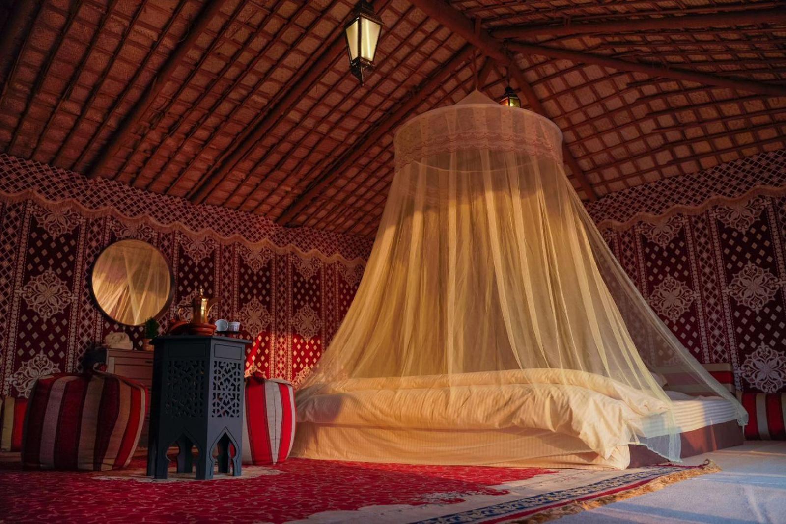 Отель Al Khayma Camp "Elite Glamping & Dining In Experience" Hunaywah Экстерьер фото